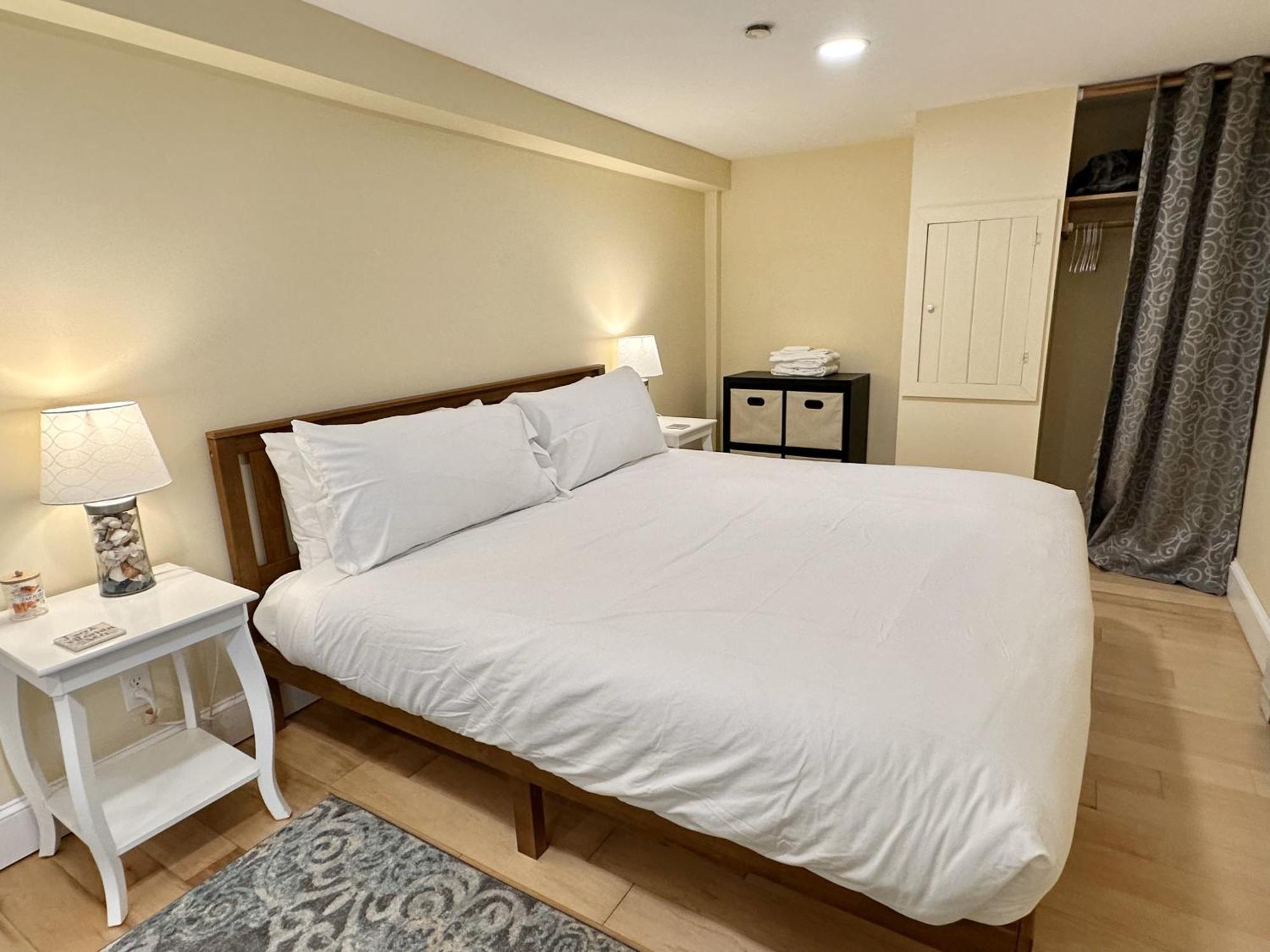 2Br Apt W/ 3 Min Walk To Downtown Swh - Low Tide Саутуэст-Харбор Экстерьер фото